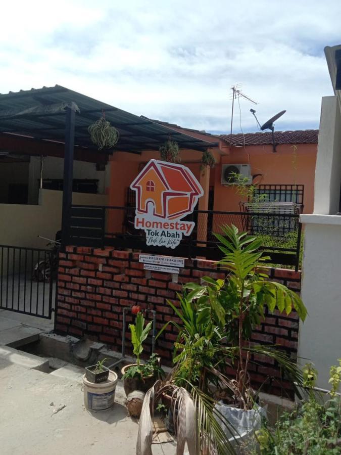 Homestay Tok Abah Seri Iskandar Exterior photo