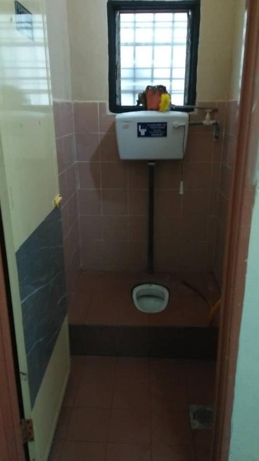 Homestay Tok Abah Seri Iskandar Exterior photo