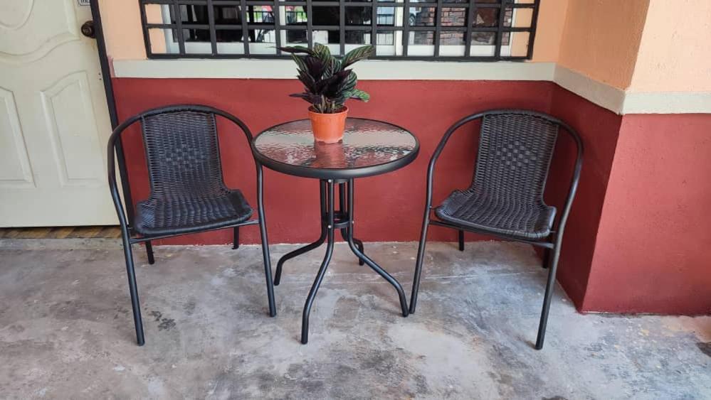 Homestay Tok Abah Seri Iskandar Exterior photo